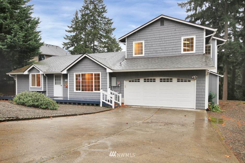 8816 29th Street Court - Photo 1