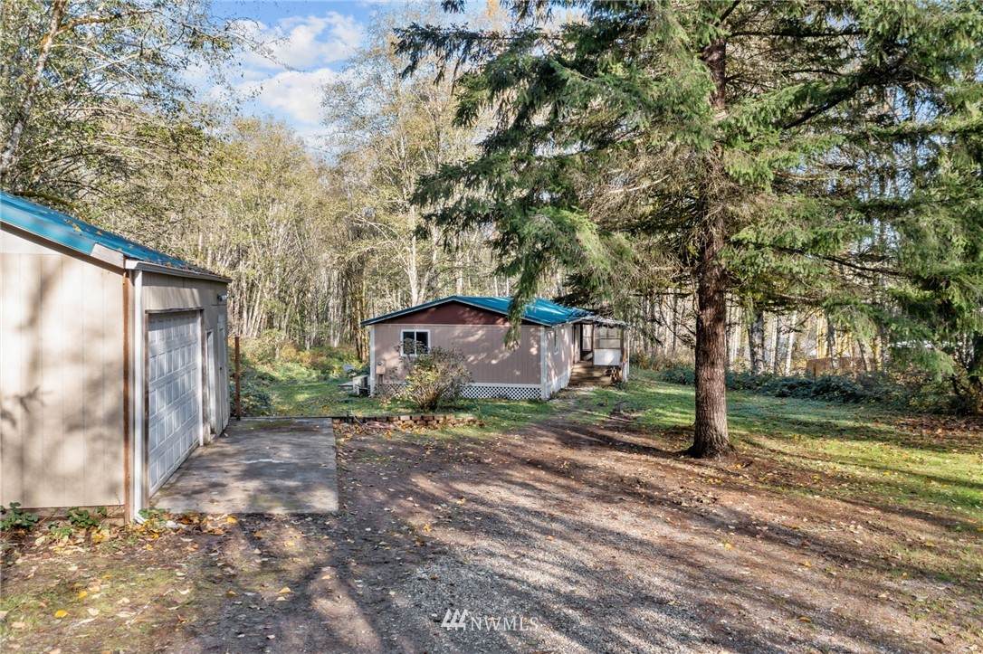 4405 County Line Road - Photo 1