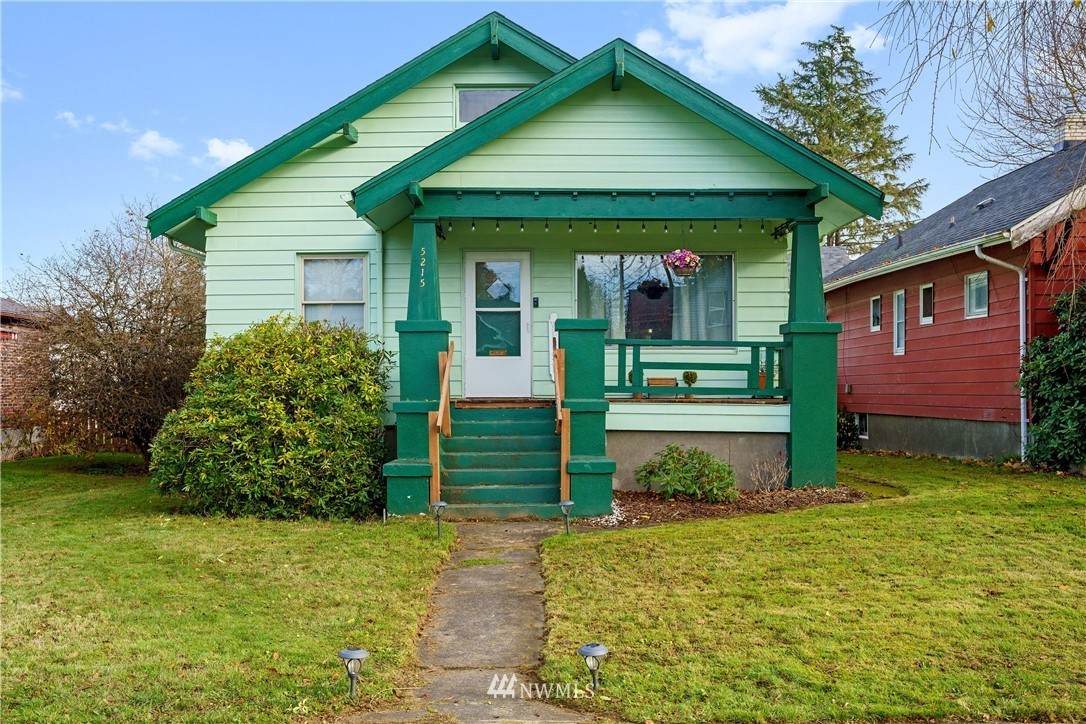 5215 Park Avenue - Photo 1