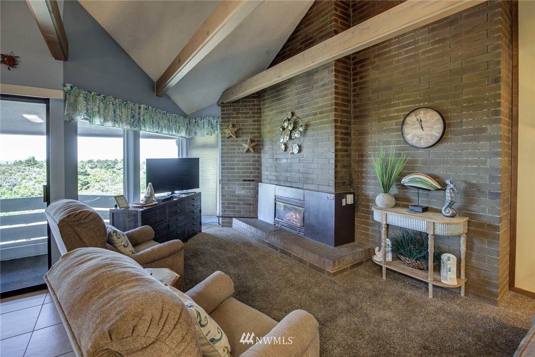 651 Ocean Shores Boulevard - Photo 1