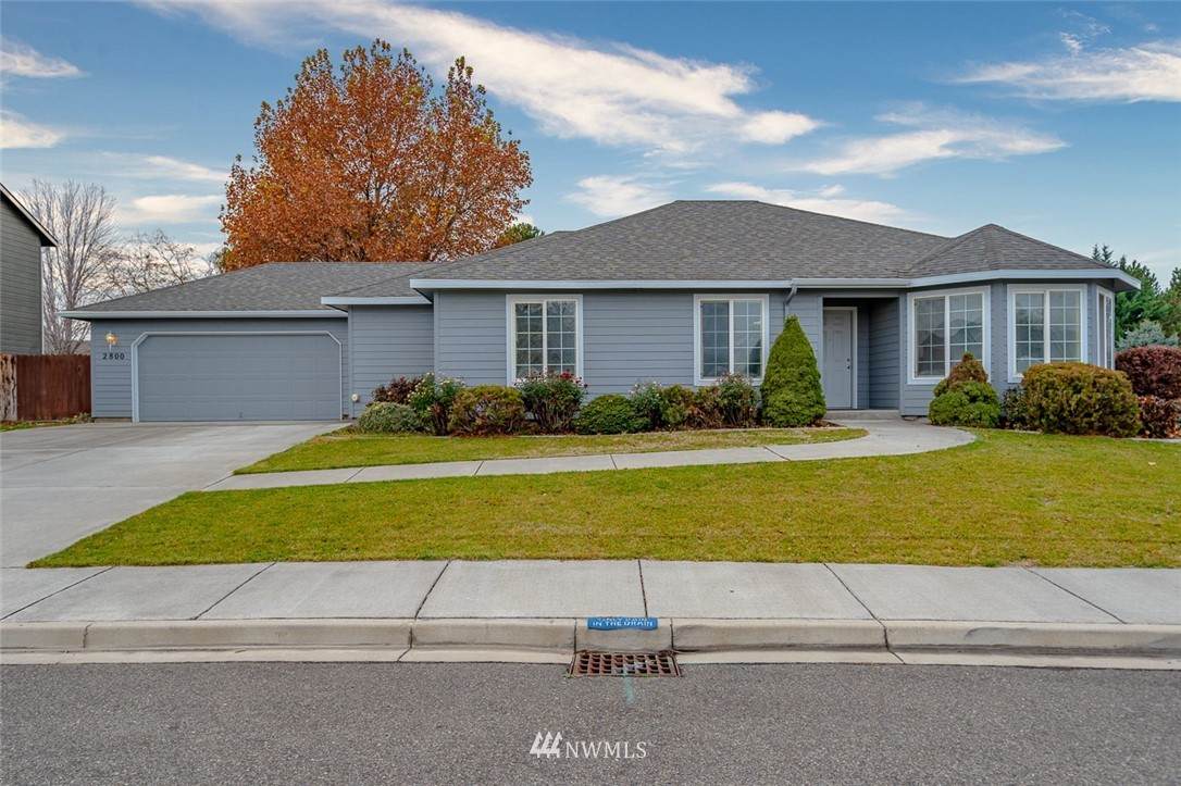2800 Tacoma Place - Photo 1