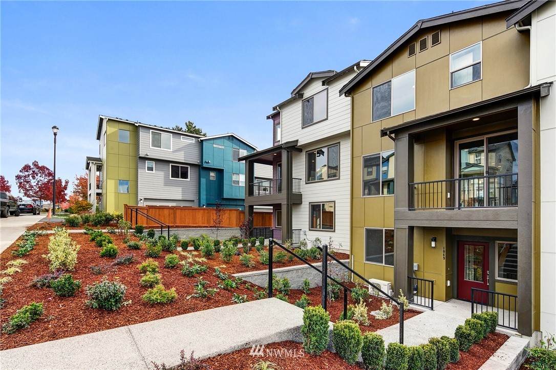 1060 100th Street - Photo 1