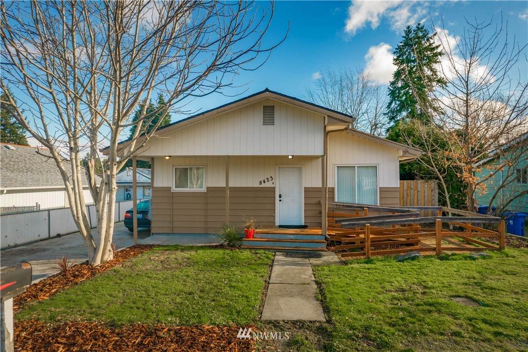8423 Tacoma Avenue - Photo 1