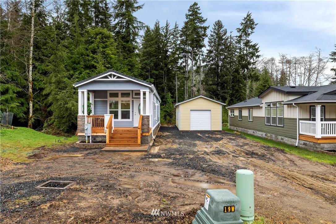 1019 Stanford Drive - Photo 1