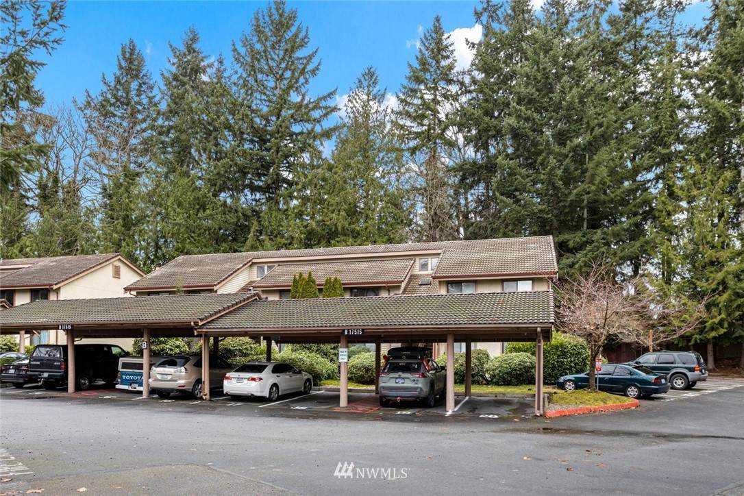 17515 118th Avenue - Photo 1