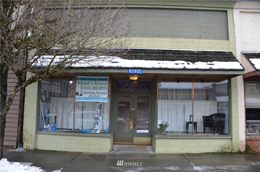 45905 Main Street - Photo 1