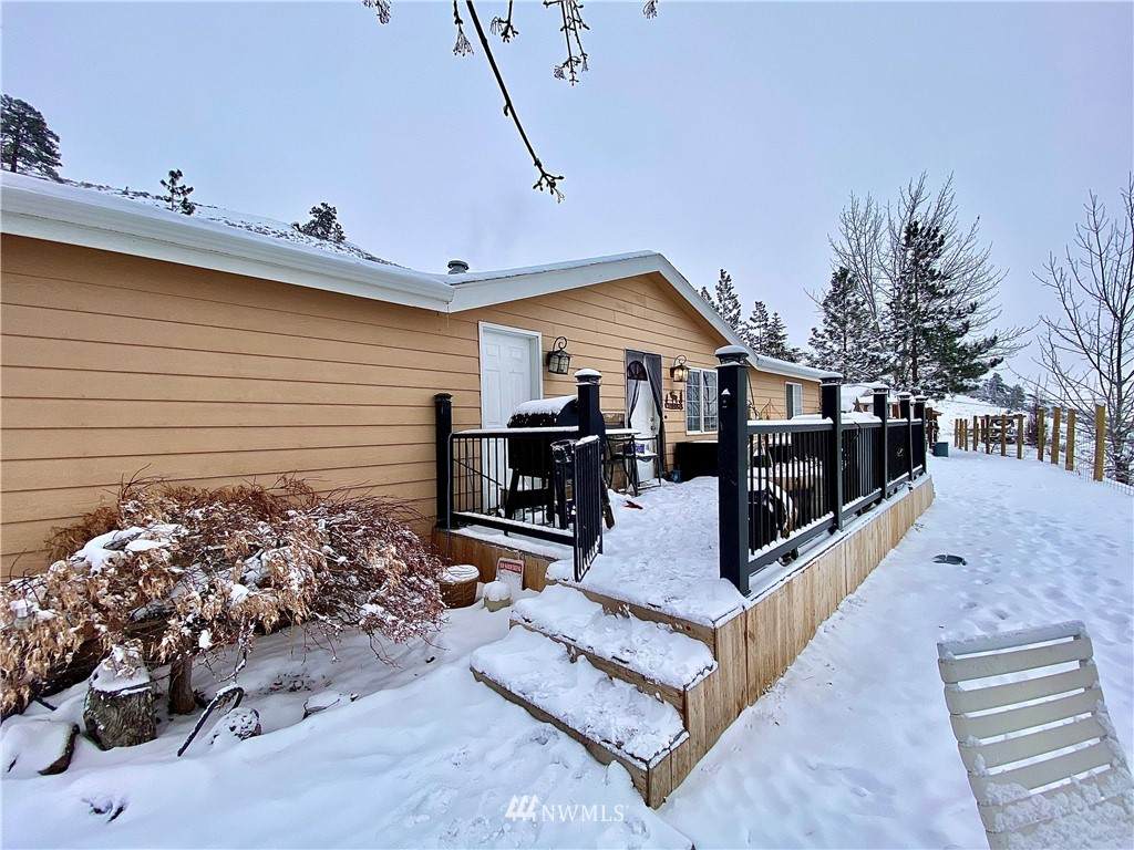 20571 Wenas Road - Photo 1