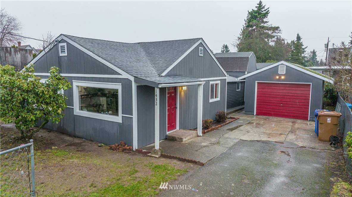 1432 52nd Street - Photo 1