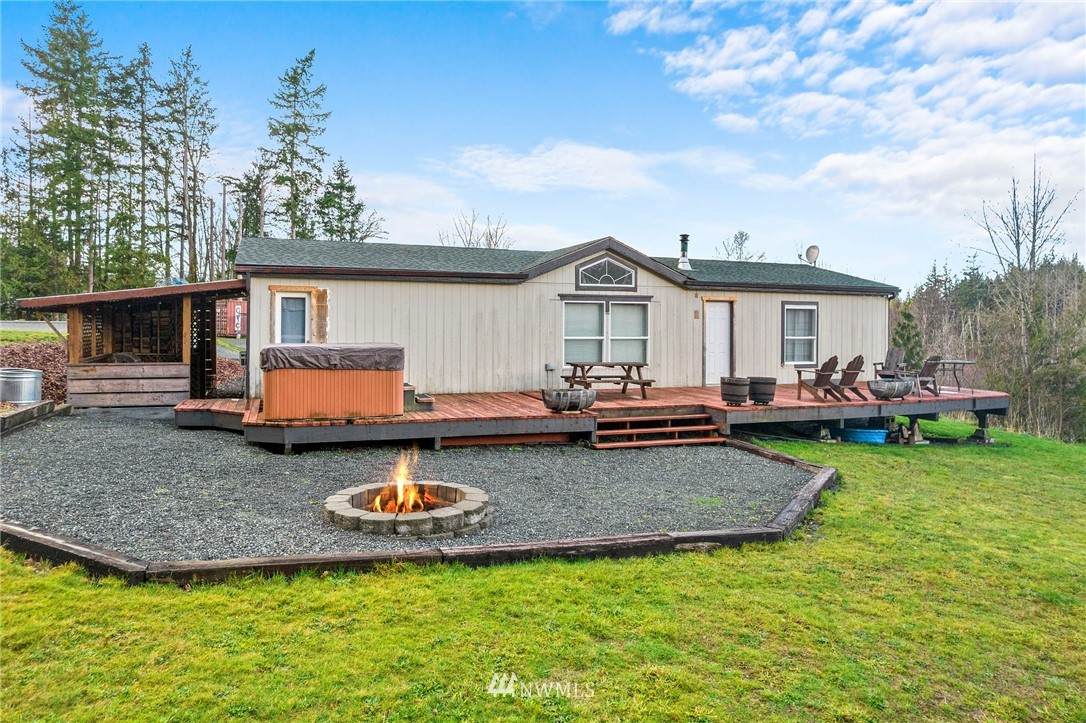 2334 Goshen Drive - Photo 1