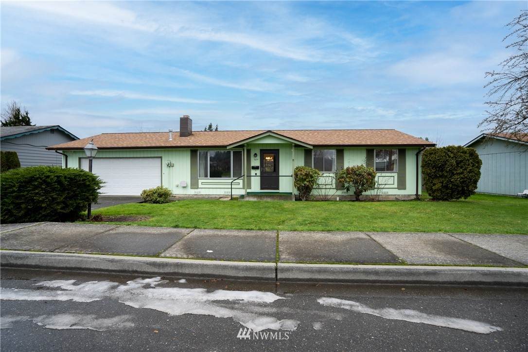 1031 Laventure Road - Photo 1