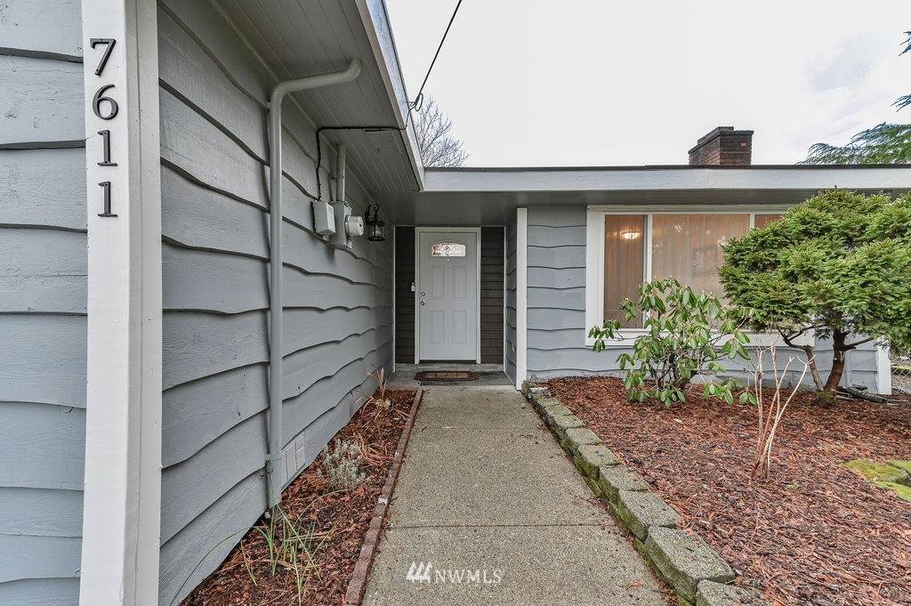 7611 A Street - Photo 1