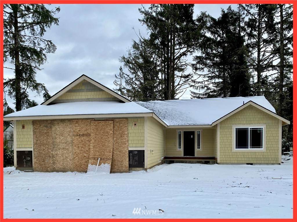 427 Mud Hen Loop - Photo 1