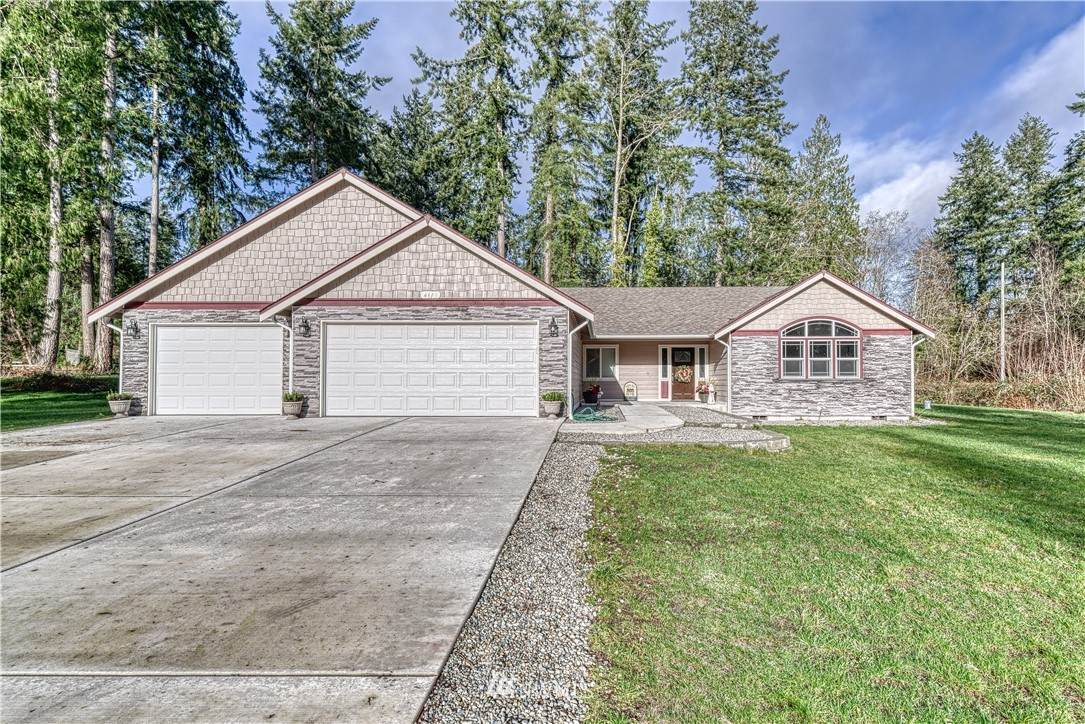 4613 69th Street - Photo 1