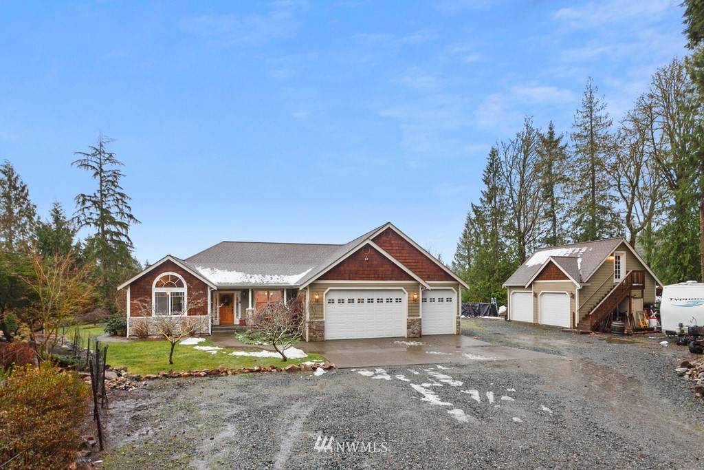 21203 157th Avenue - Photo 1