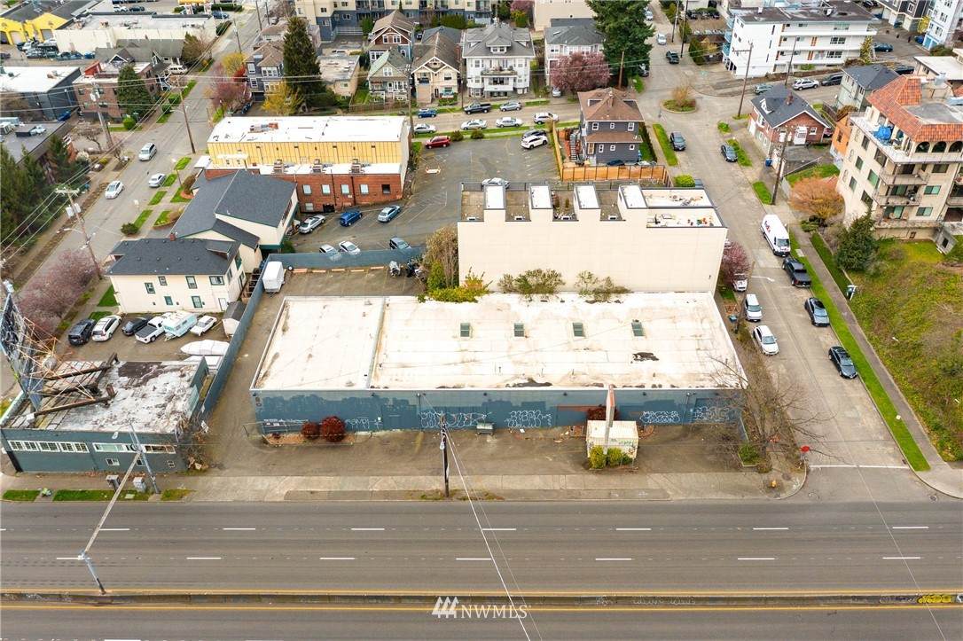 807 Aurora Avenue - Photo 1