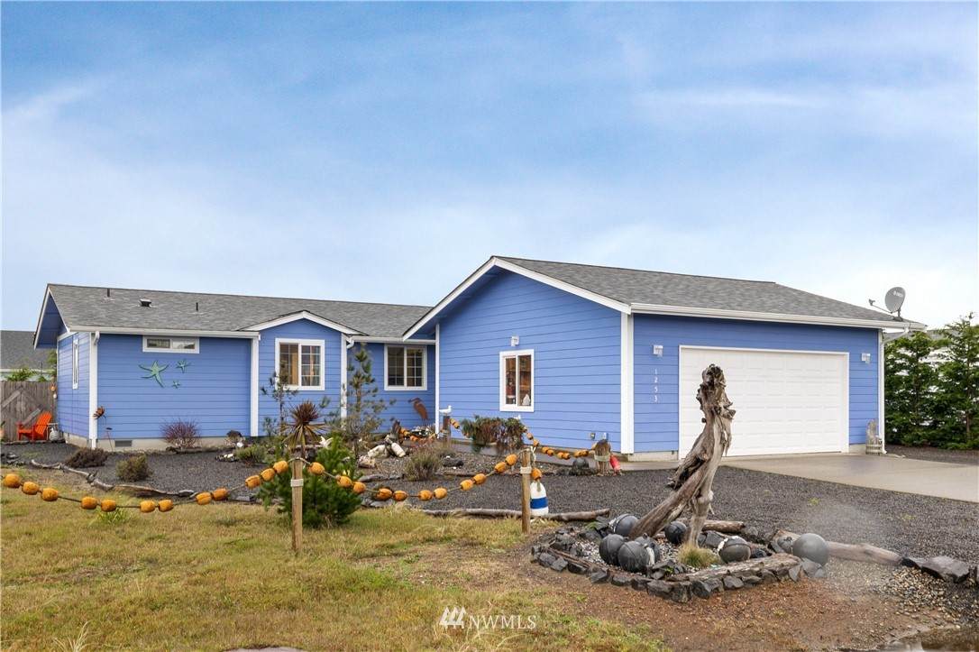 1253 Storm King Avenue - Photo 1