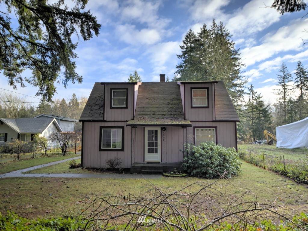 5008 Erlands Point Road - Photo 1