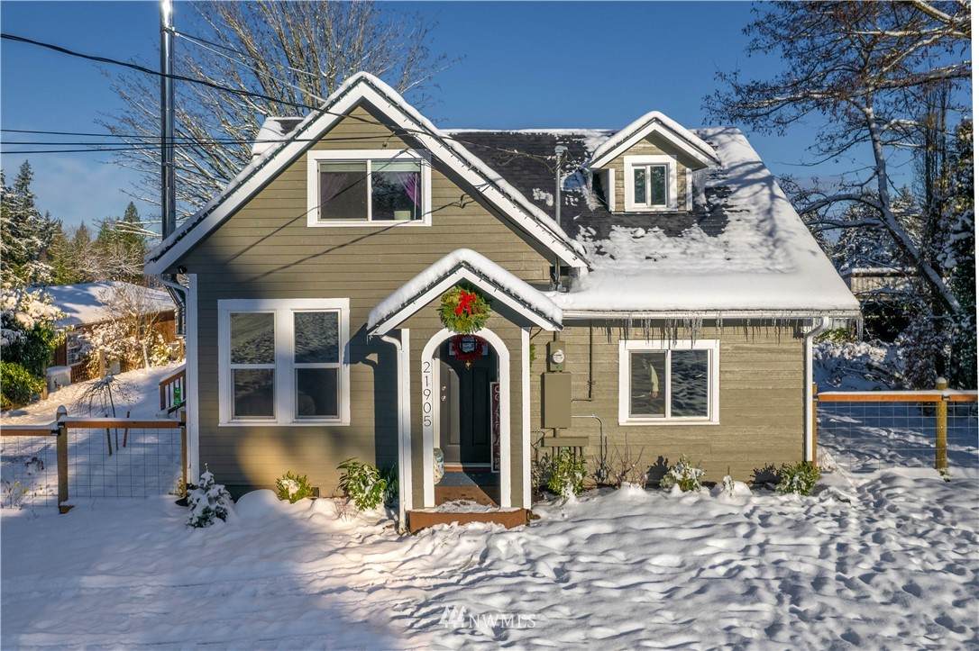 21905 96th Street - Photo 1