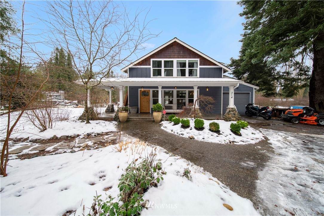314 Russell Road - Photo 1