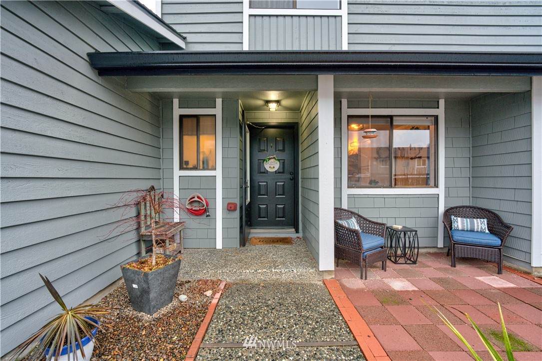 21515 4th Avenue - Photo 1