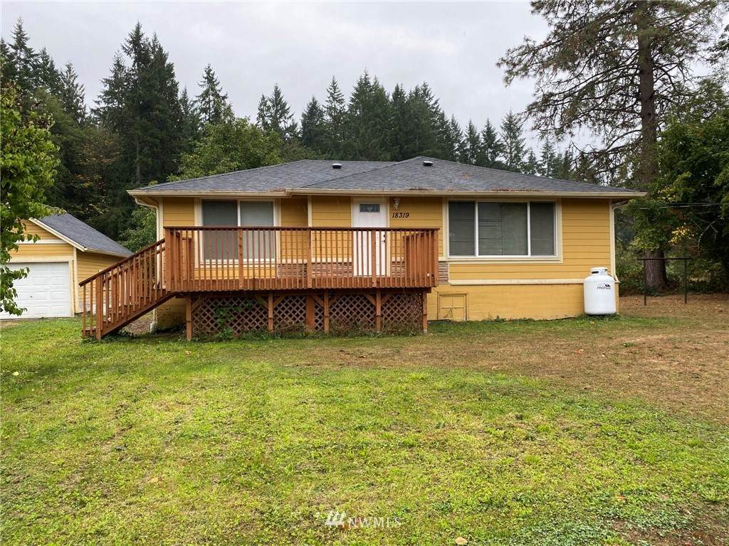 18319 Pioneer Way - Photo 1