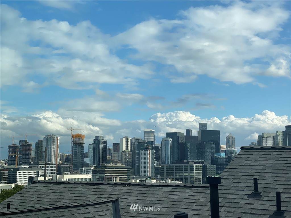 1011 5th Avenue - Photo 1