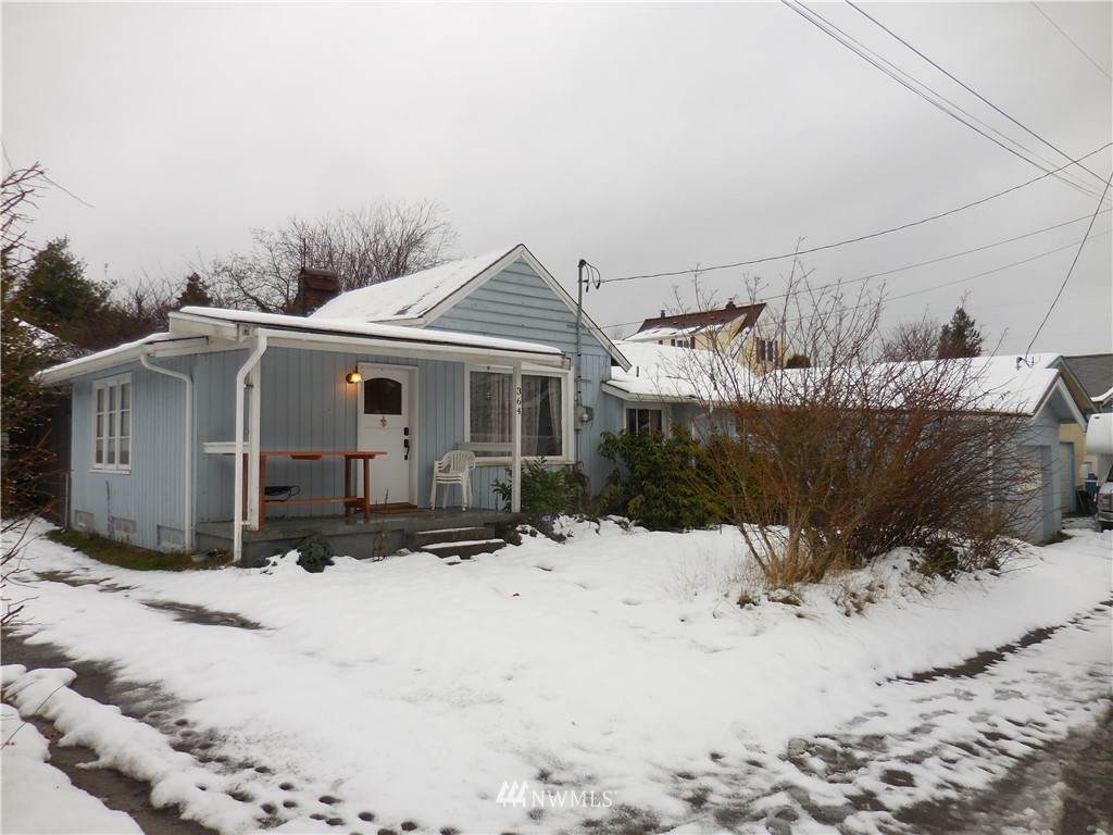 364 Tracy Avenue - Photo 1