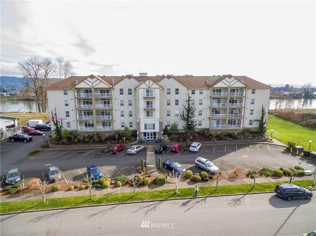 1548 River Road - Photo 1