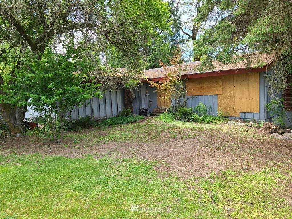 4203 Westview Drive - Photo 1