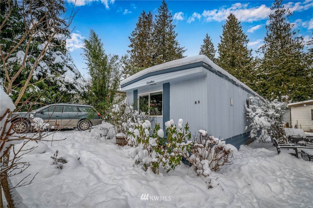 2284 Yew Street Road - Photo 1