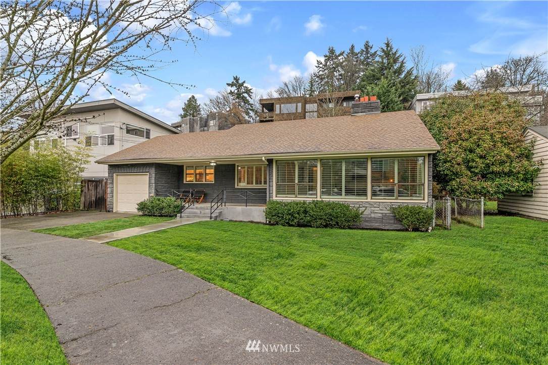 3206 Republican Street - Photo 1