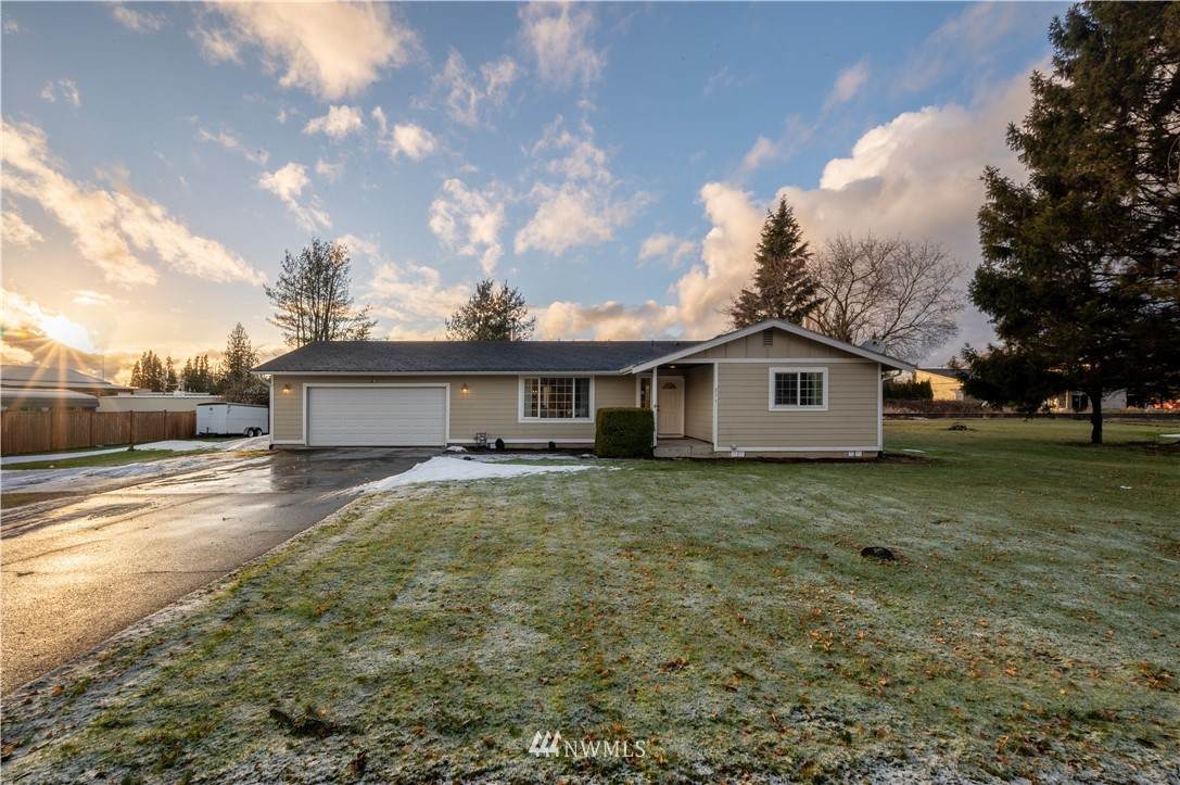 211 Hertel Way - Photo 1