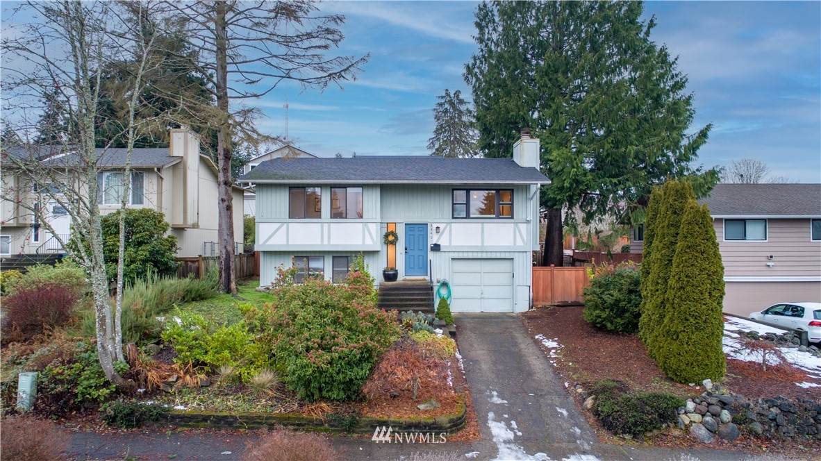 3340 Bennett Street - Photo 1