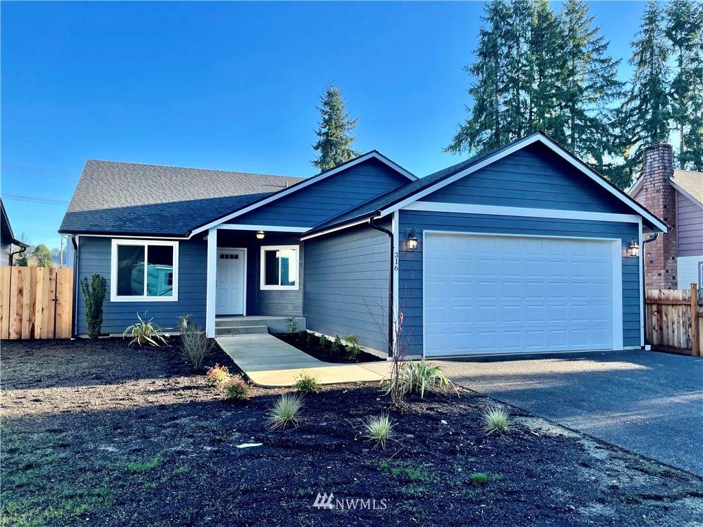 316 L Street - Photo 1