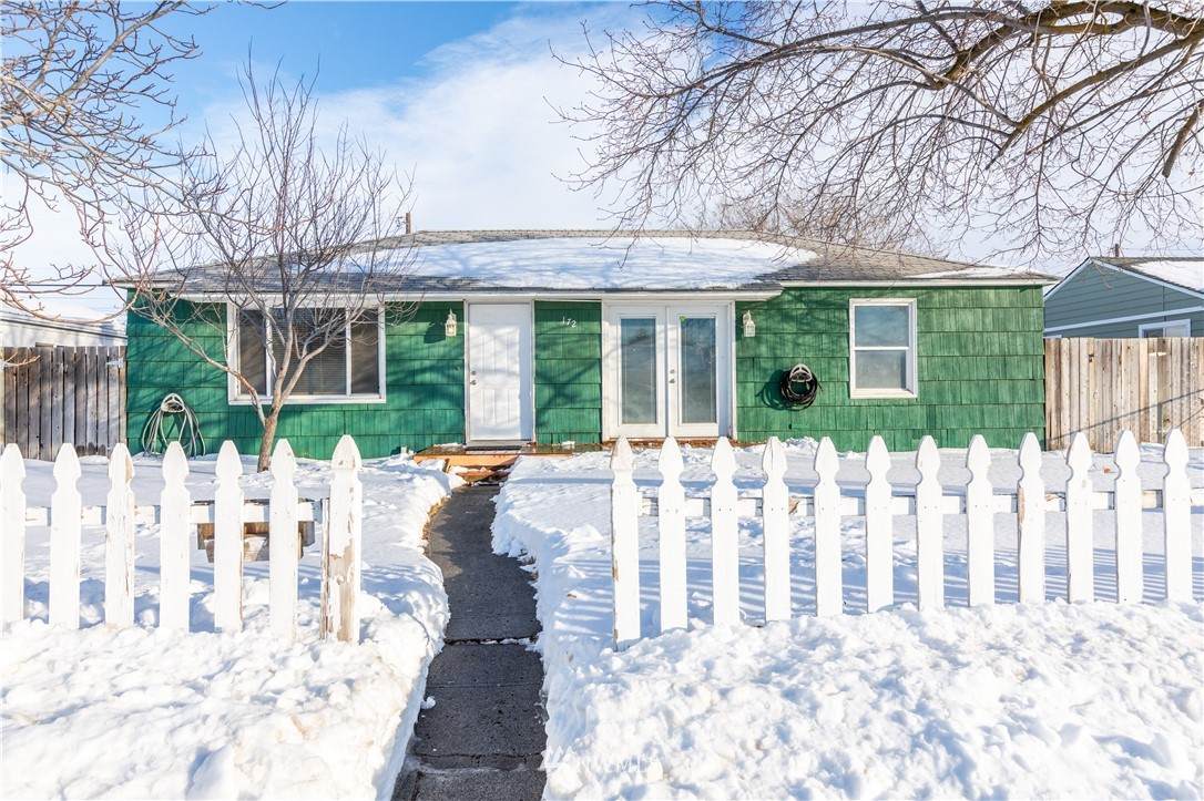 172 E Street - Photo 1