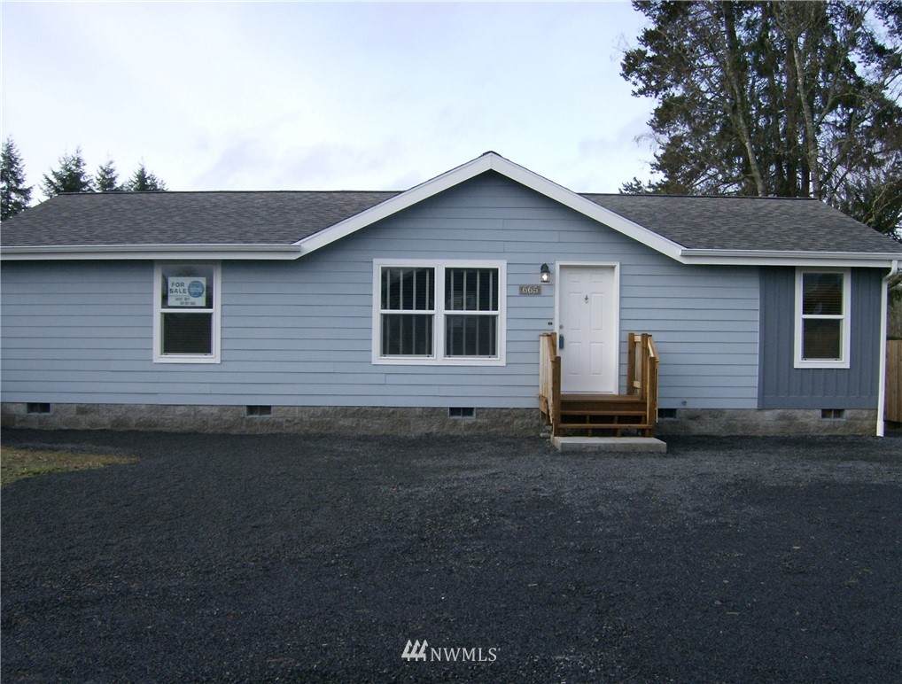 665 Bunker Avenue - Photo 1