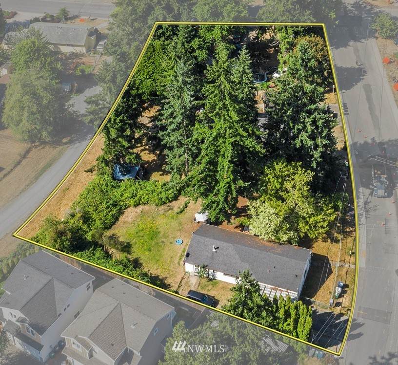 1526 Harrington Avenue - Photo 1