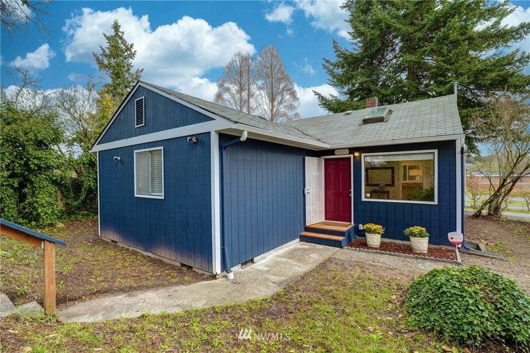 10012 31st Avenue - Photo 1