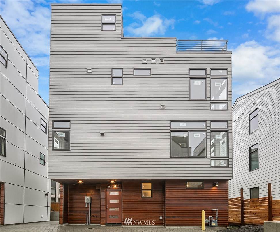 5040 Sand Point Place - Photo 1
