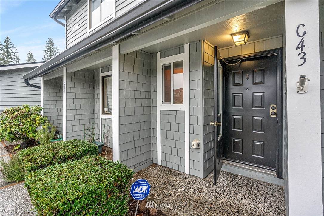 21527 4th Avenue - Photo 1