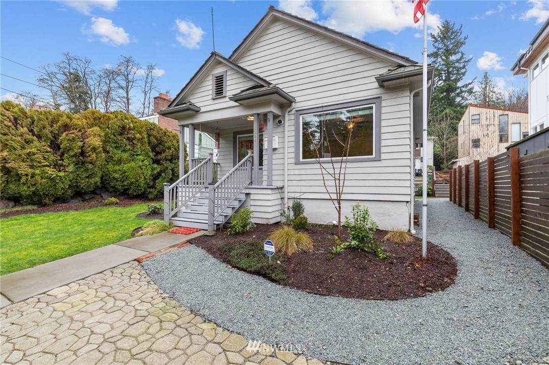 8028 Fauntleroy Way - Photo 1
