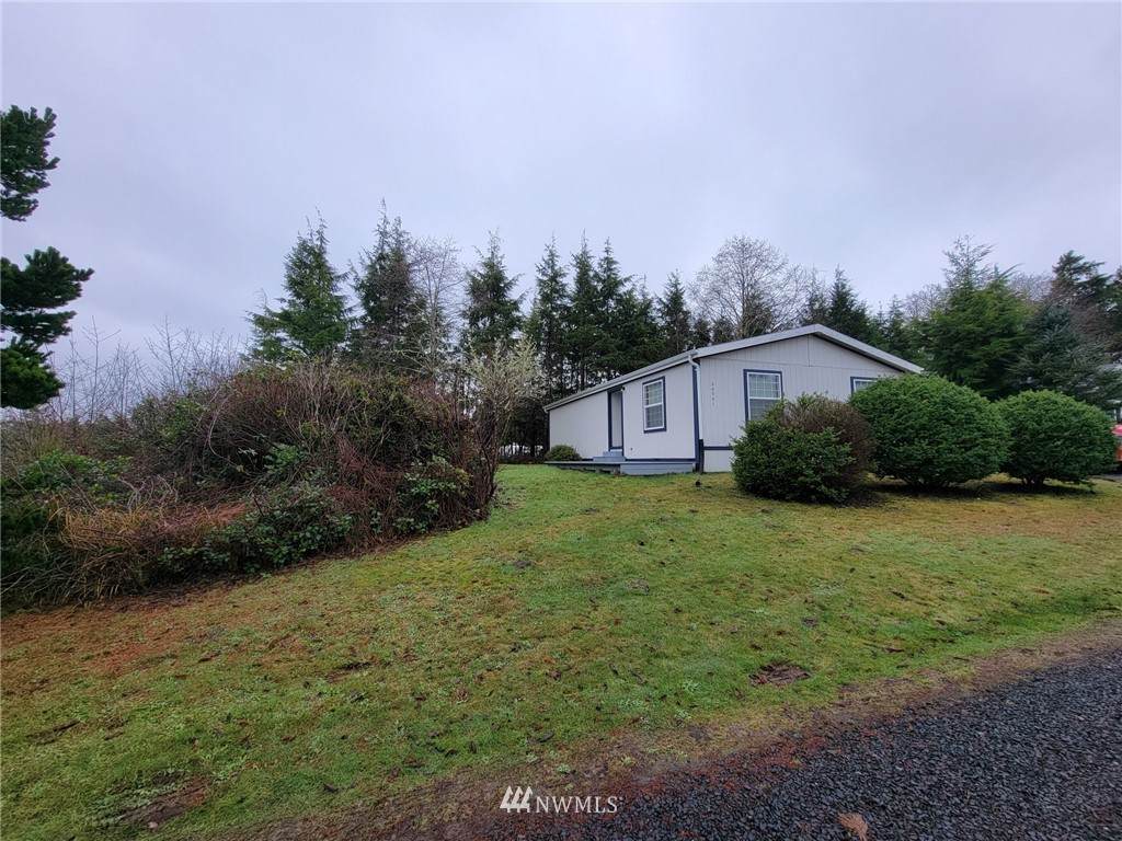 20701 Birch Place - Photo 1