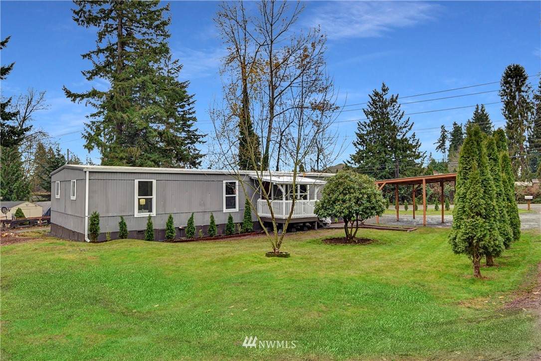 813 187th Avenue Ct - Photo 1