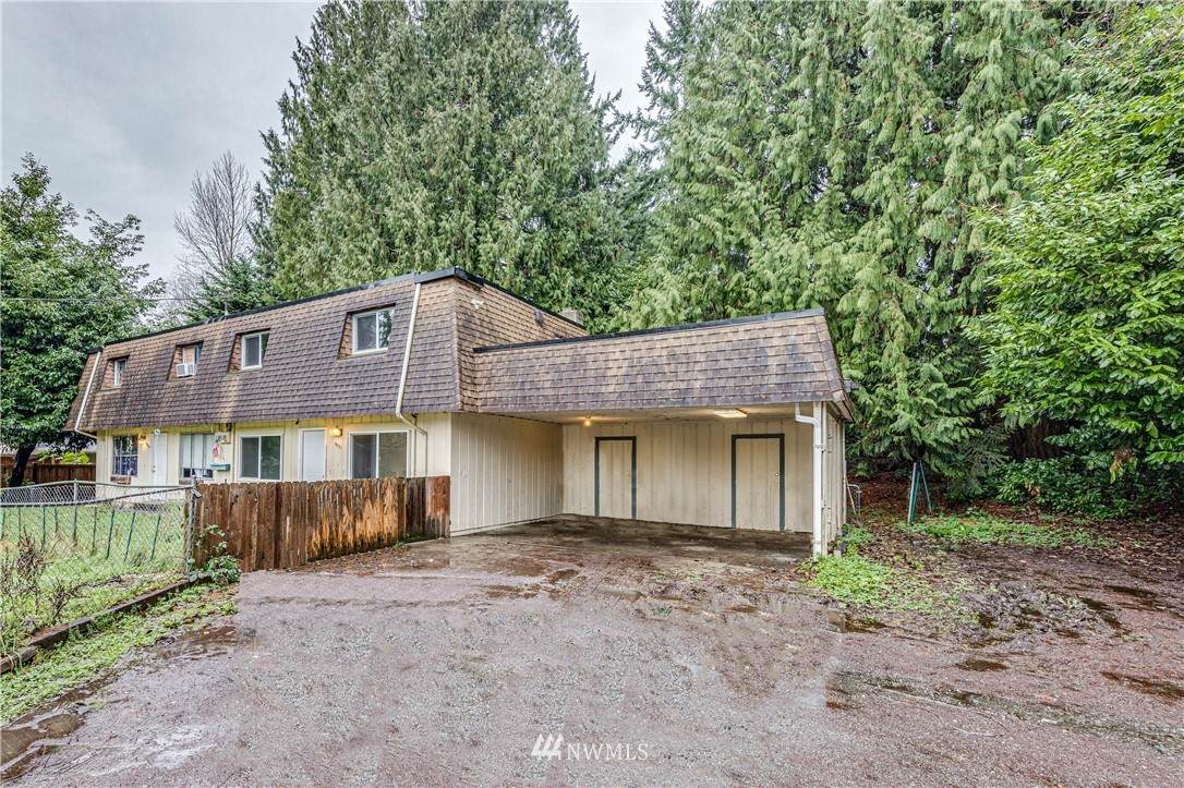 6019 Seahurst Avenue - Photo 1