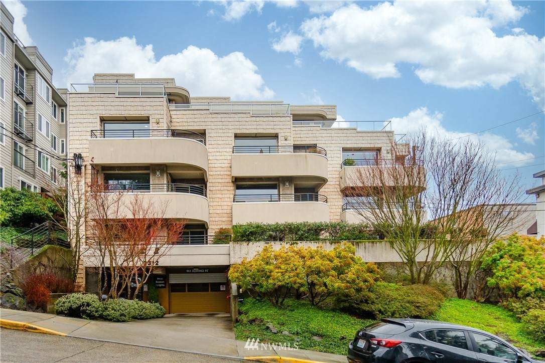 2312 Boston Street - Photo 1