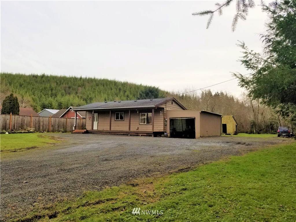 1515 Westport Road - Photo 1