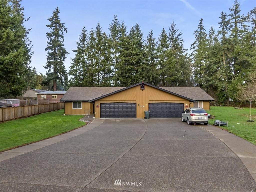15811 5th Avenue - Photo 1