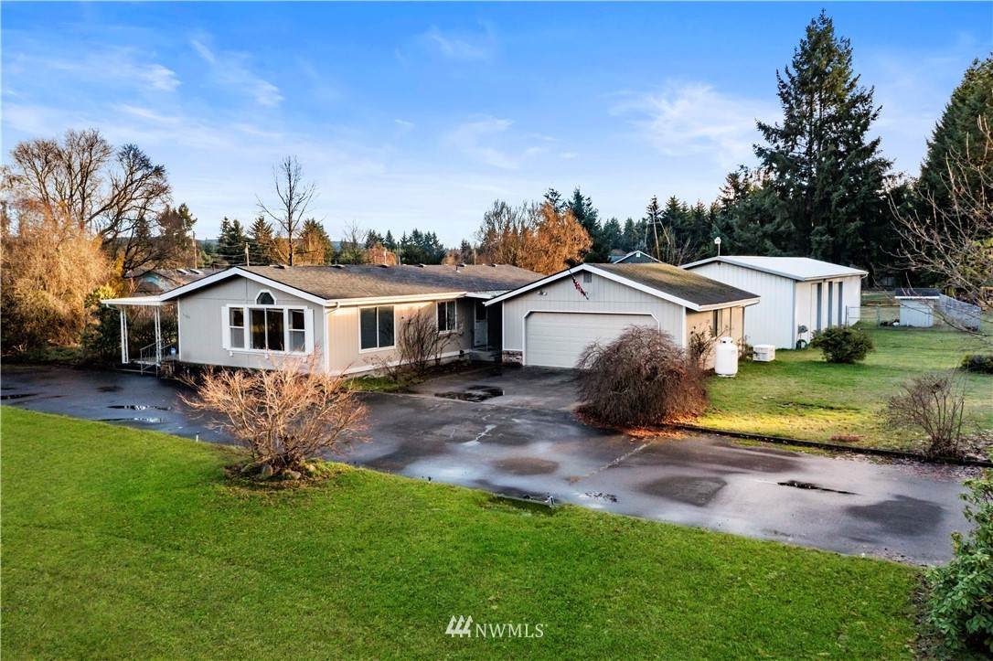 6023 188th Avenue - Photo 1