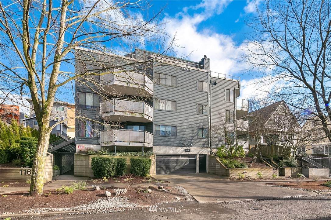 116 11th Avenue - Photo 1
