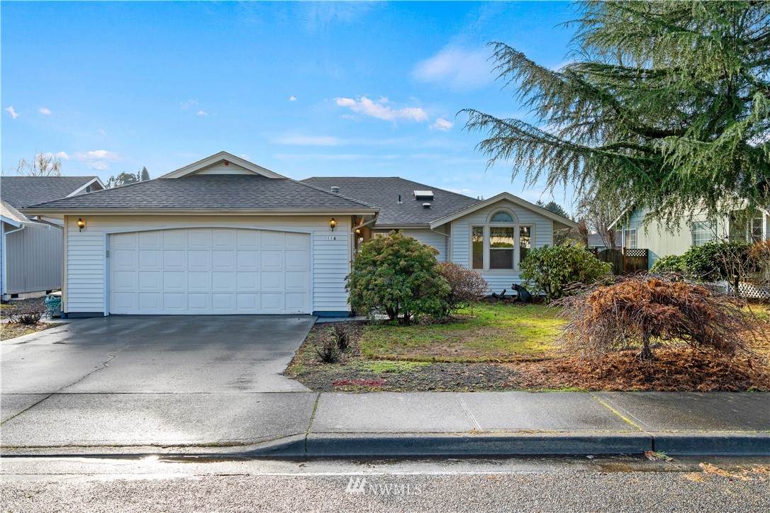 1118 10th Avenue - Photo 1